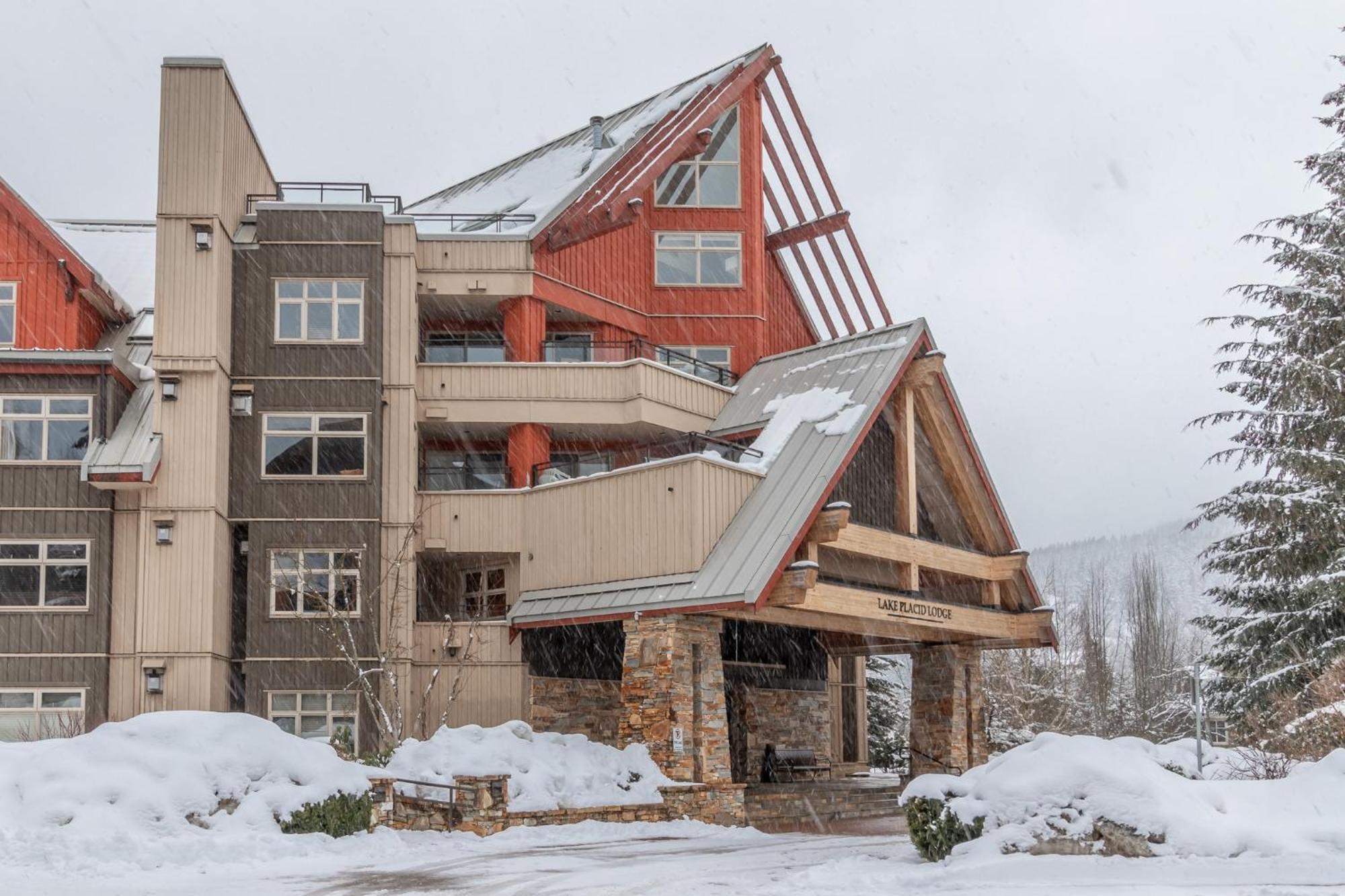 Апартаменты Creekside Slopeside 1Br With Pool, Hot Tub, Bbq Уистлер Экстерьер фото